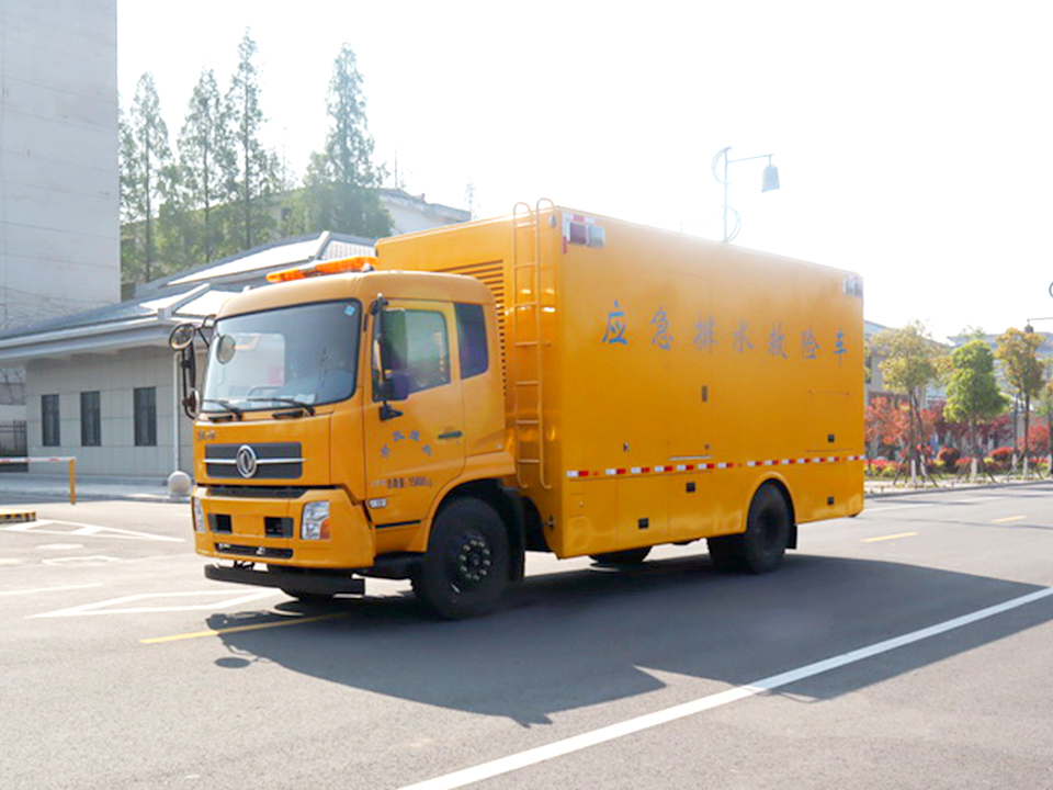 东风天锦工程抢险车